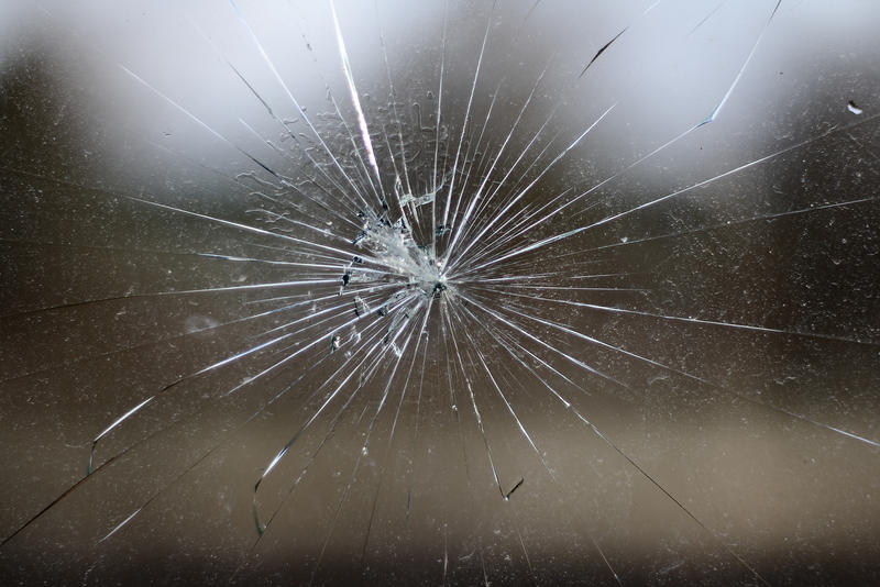 Broken Glass 05