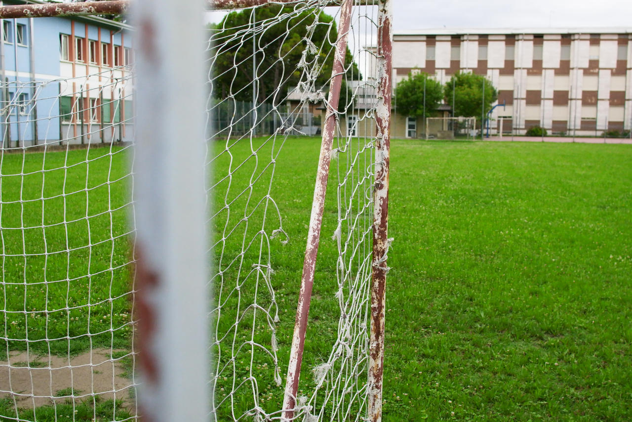 Rete Da Calcio 5x2m Per Calcio A 7 - Ultra Resistente Con Cavo 4mm, Colori Rosso O Blu - Foto 11