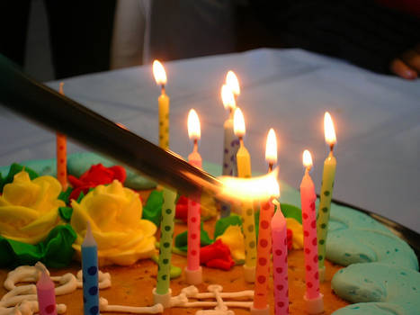 Lighting the birthday cake II