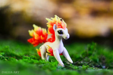 Miniature Ponyta