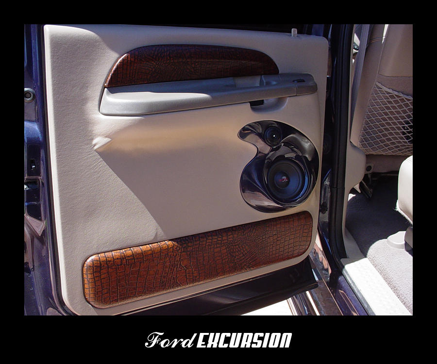 Ford Excursion - Back Door by caesar1996 on DeviantArt
