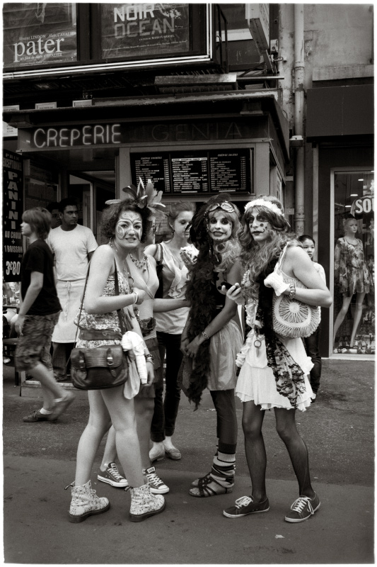 scende de rue 257 - Gay pride