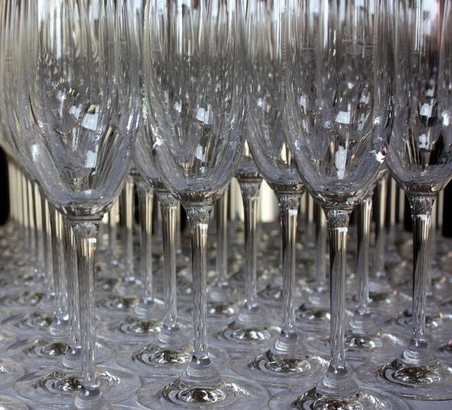 Champagne Glasses 16223803