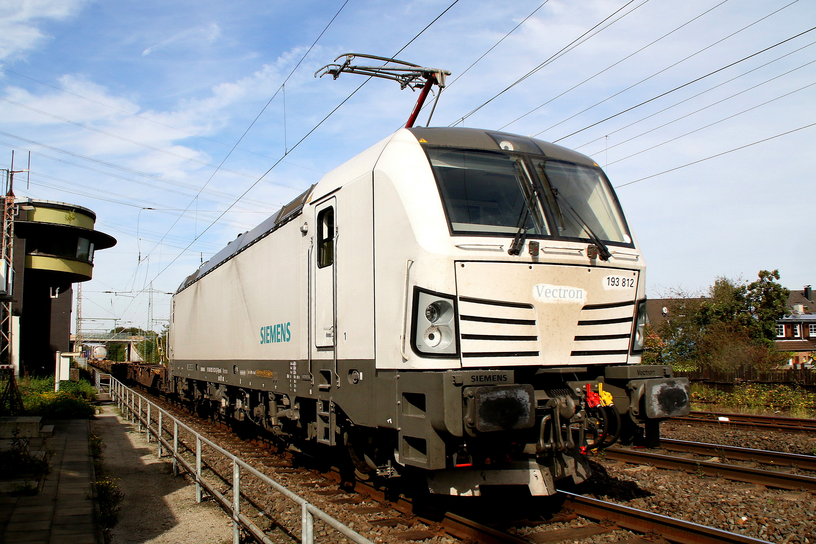 White Vectron