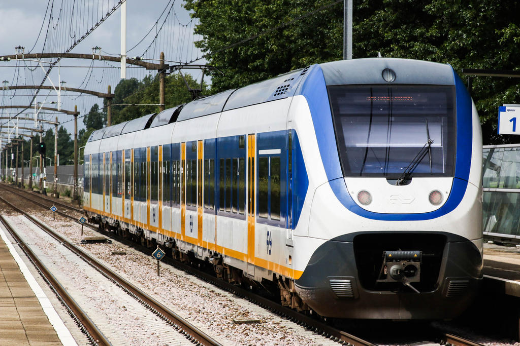 The Sprinter Lighttrain by Budeltier on DeviantArt