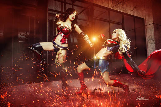 Wonder Woman vs Supergirl