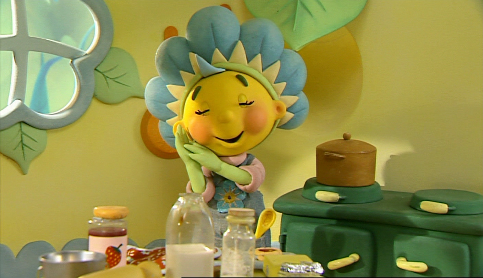 Fifi and the Flowertots - Fifi cute scene