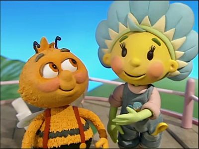 Screenshot of Fifi Forget-Me-Not and Bumble
