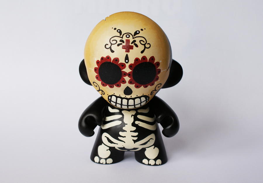 Mini Munny 'Mr. Muerto' by messymedia