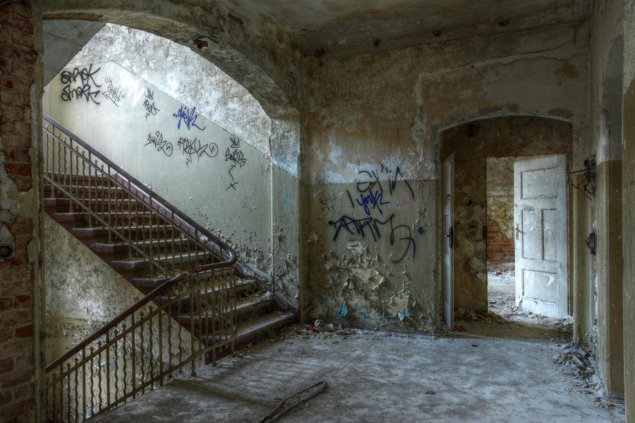 Beelitz 58 by yanshee