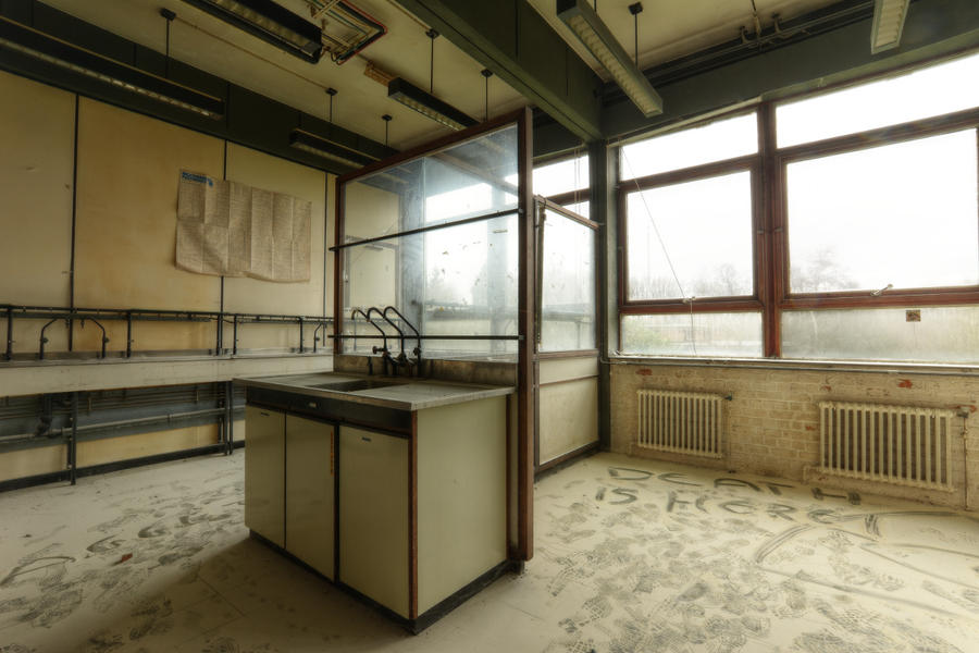 Science Labs 11 by yanshee