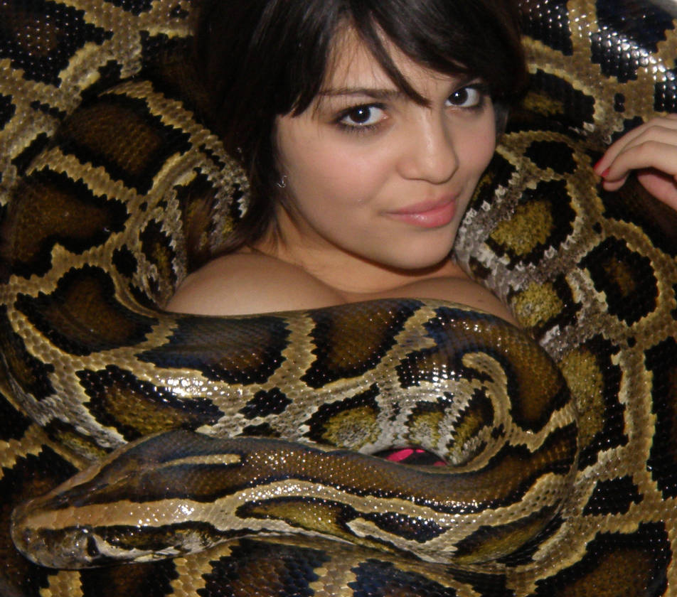 Python Kiss Jamieart 0202 by pythonkiss on DeviantArt