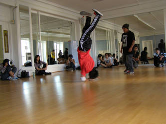 BreakDancing2_fenix_mineharu