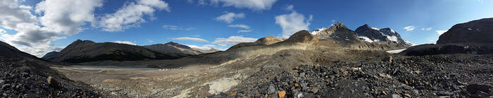 Athabasca glacier moraine