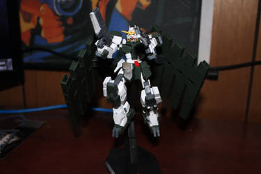 GN - 010 Zabanya Gundam