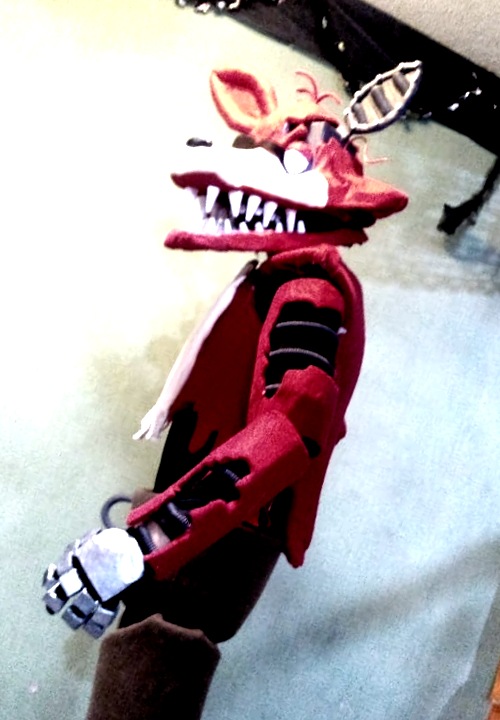 Withered Foxy  Fnaf cosplay, Fnaf foxy, Fnaf