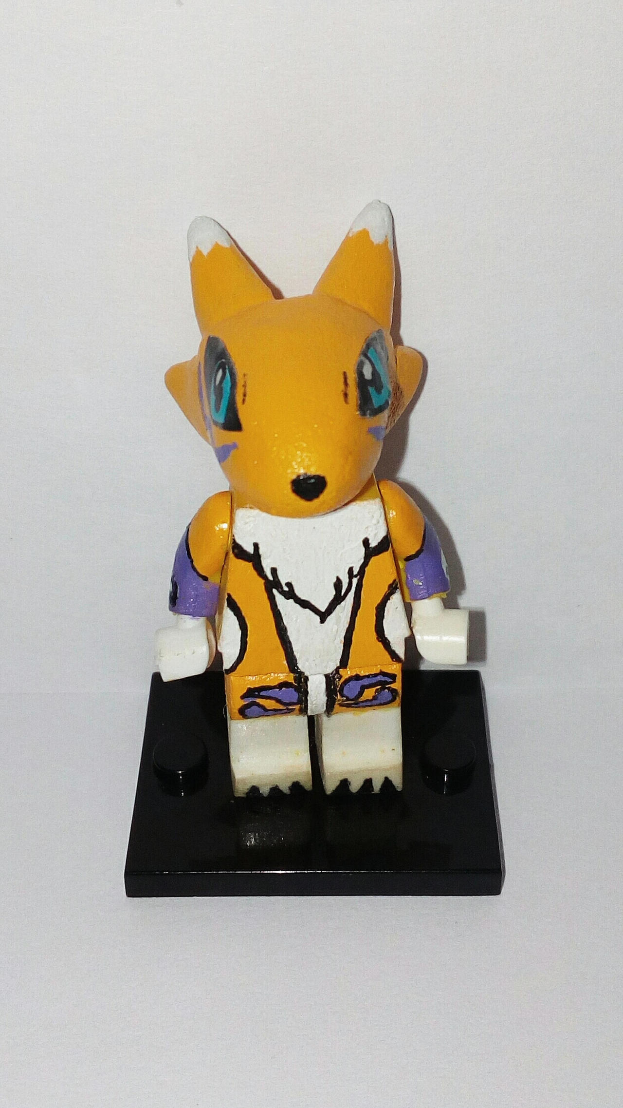 Custom Renamon Lego Custom - Renamon by LagartoHojaX3 on DeviantArt