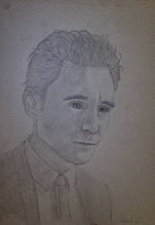 Tom Hiddleston pencil