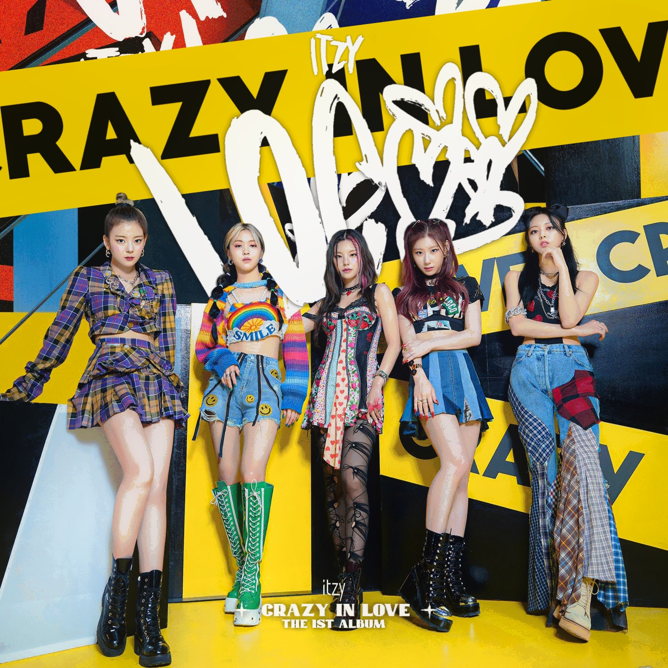 ITZY - CRAZY IN LOVE/LOCO album cover by domseokjin05 on DeviantArt