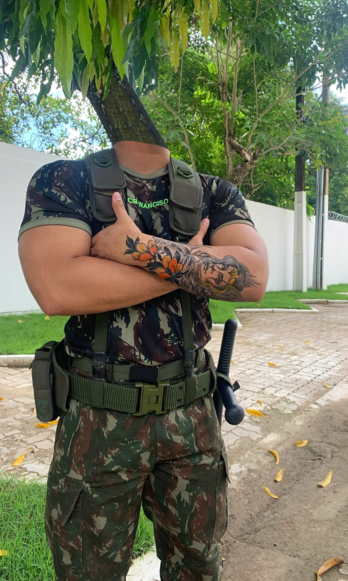 Headless soldier crossed arms