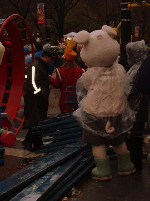 pig of the parade by goodkuntakinte on DeviantArt