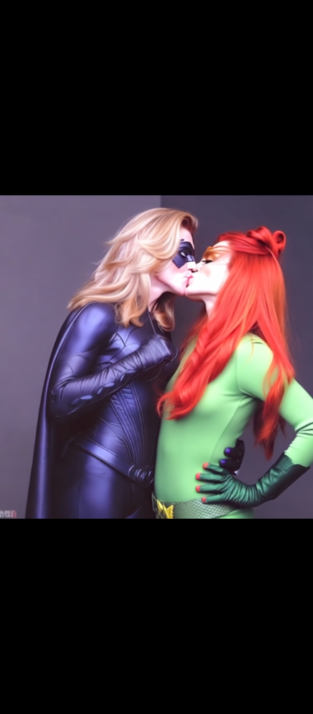 Batgirl and Poison Ivy kiss 16 by Silver041894 on DeviantArt
