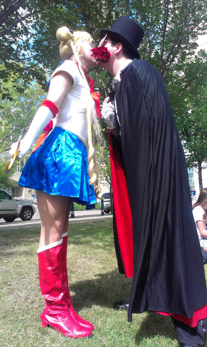 Sailor Moon and Tuxedo Mask by Risen-Hero-Alexandra on DeviantArt
