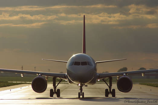 Airbus A320-214