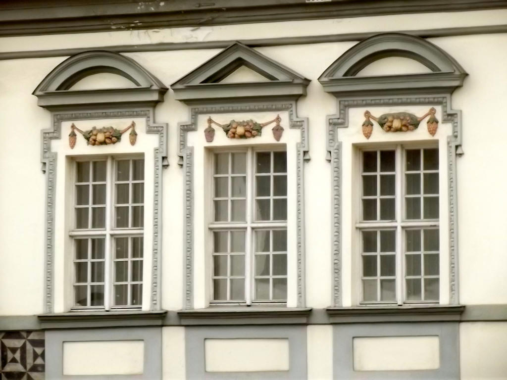 Renaissance windows by Pyrgus on DeviantArt