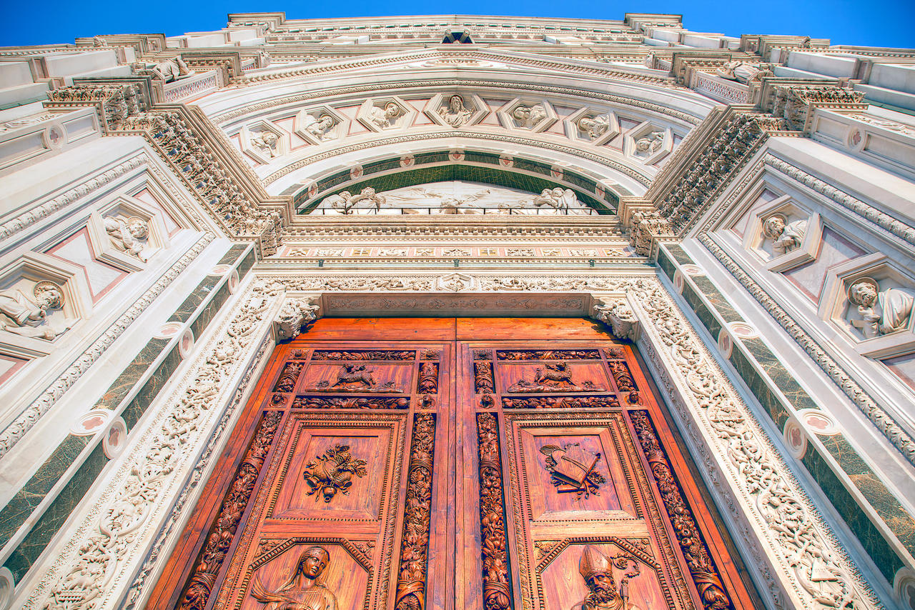 The entry to Santa Croce