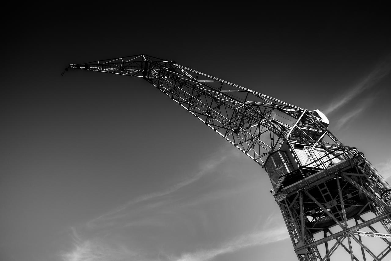 Old harbor crane