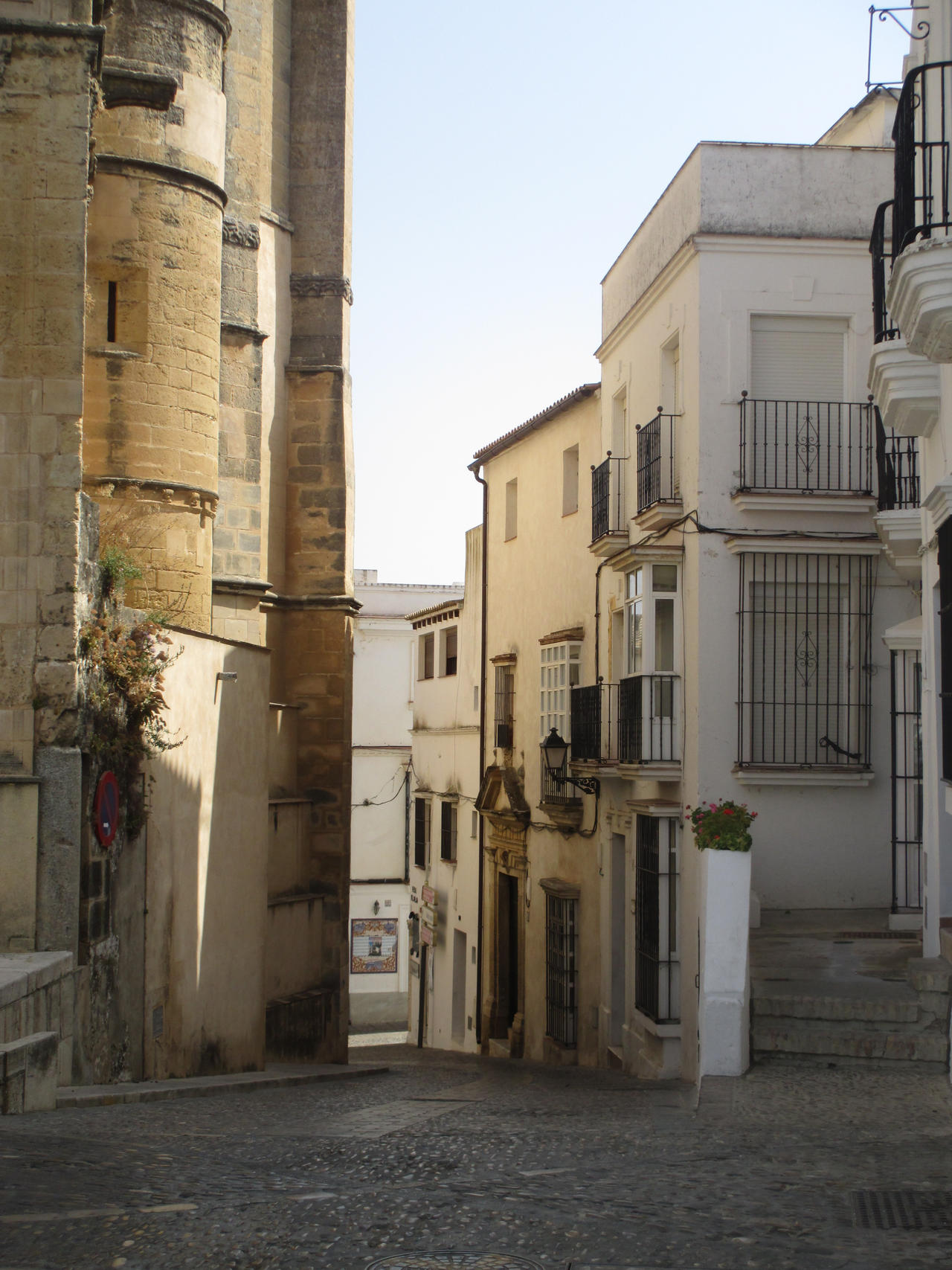 Spanish street 35 by BeautifulGiantess on DeviantArt