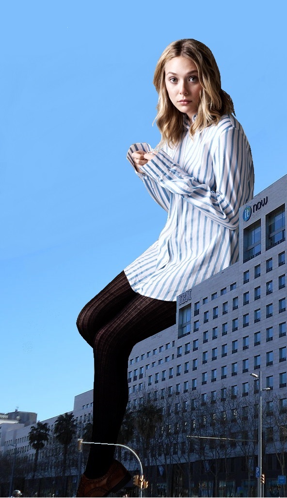 Giantess Elisabeth Olsen