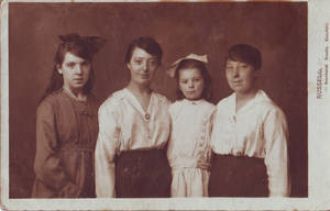 VINTAGE Group 26_quaddles