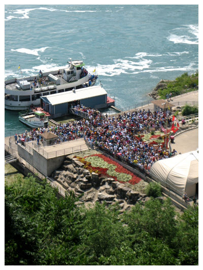 Maid of the Mist : Waiting Lin