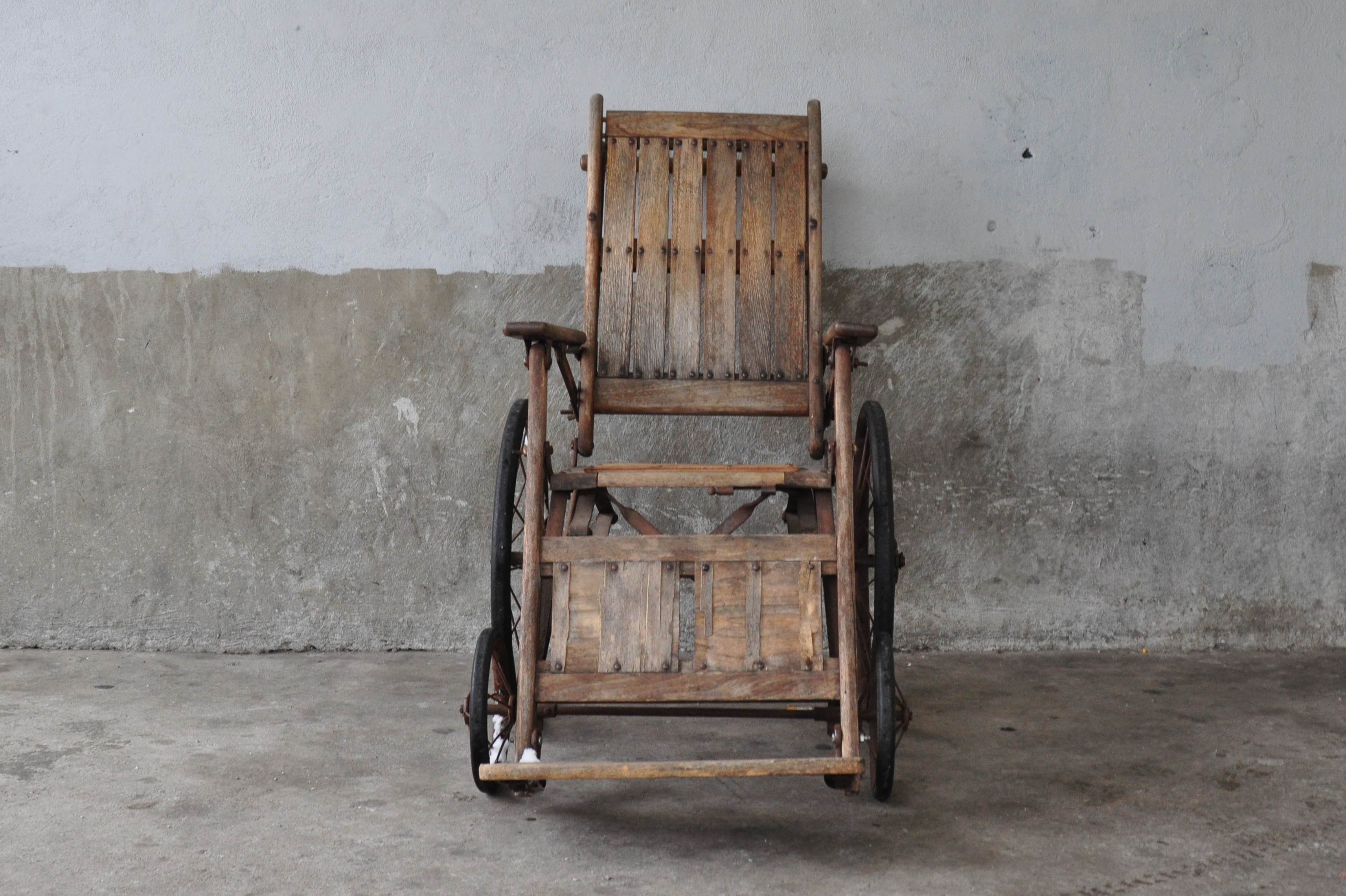 Wooden Wheel chair