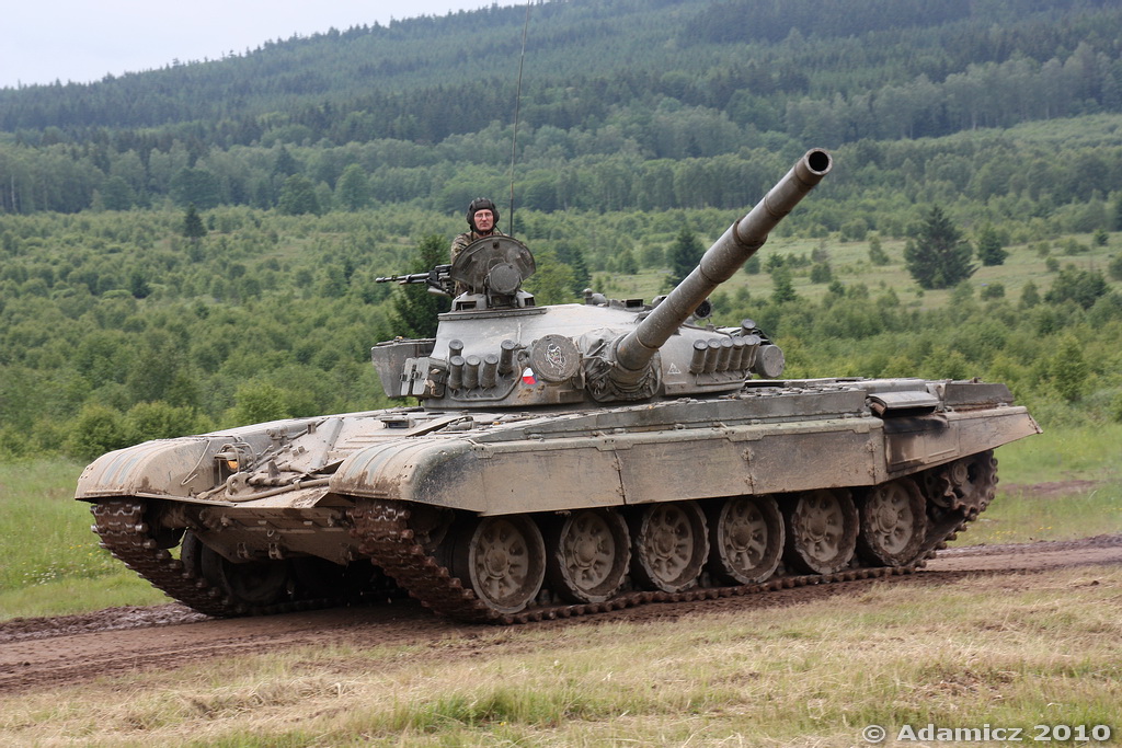 T 72m1 By Adamicz On Deviantart