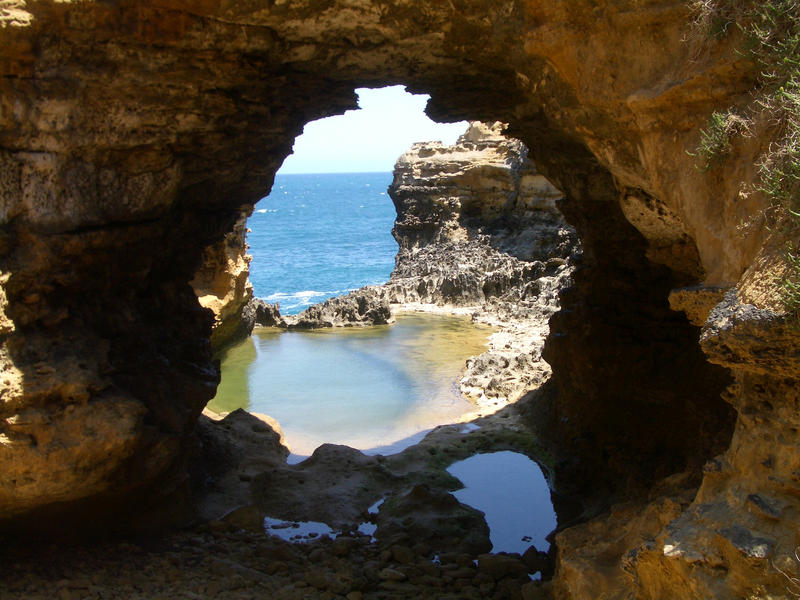 Cave window wide