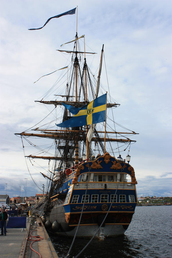 Pirate ship 11