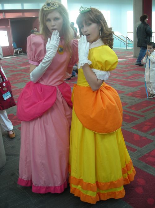 Princess Peach and Daisy