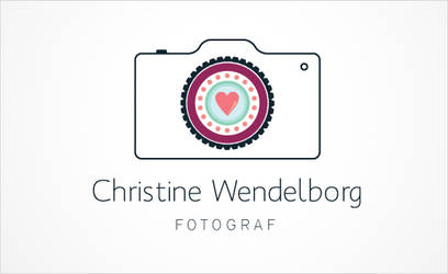 Christine Wendelborg FOTOGRAF Logo