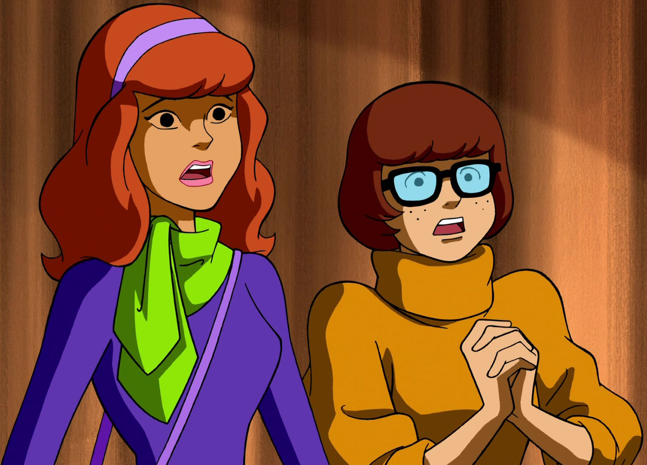 Daphne and Velma 2 by sonicdefenders on DeviantArt
