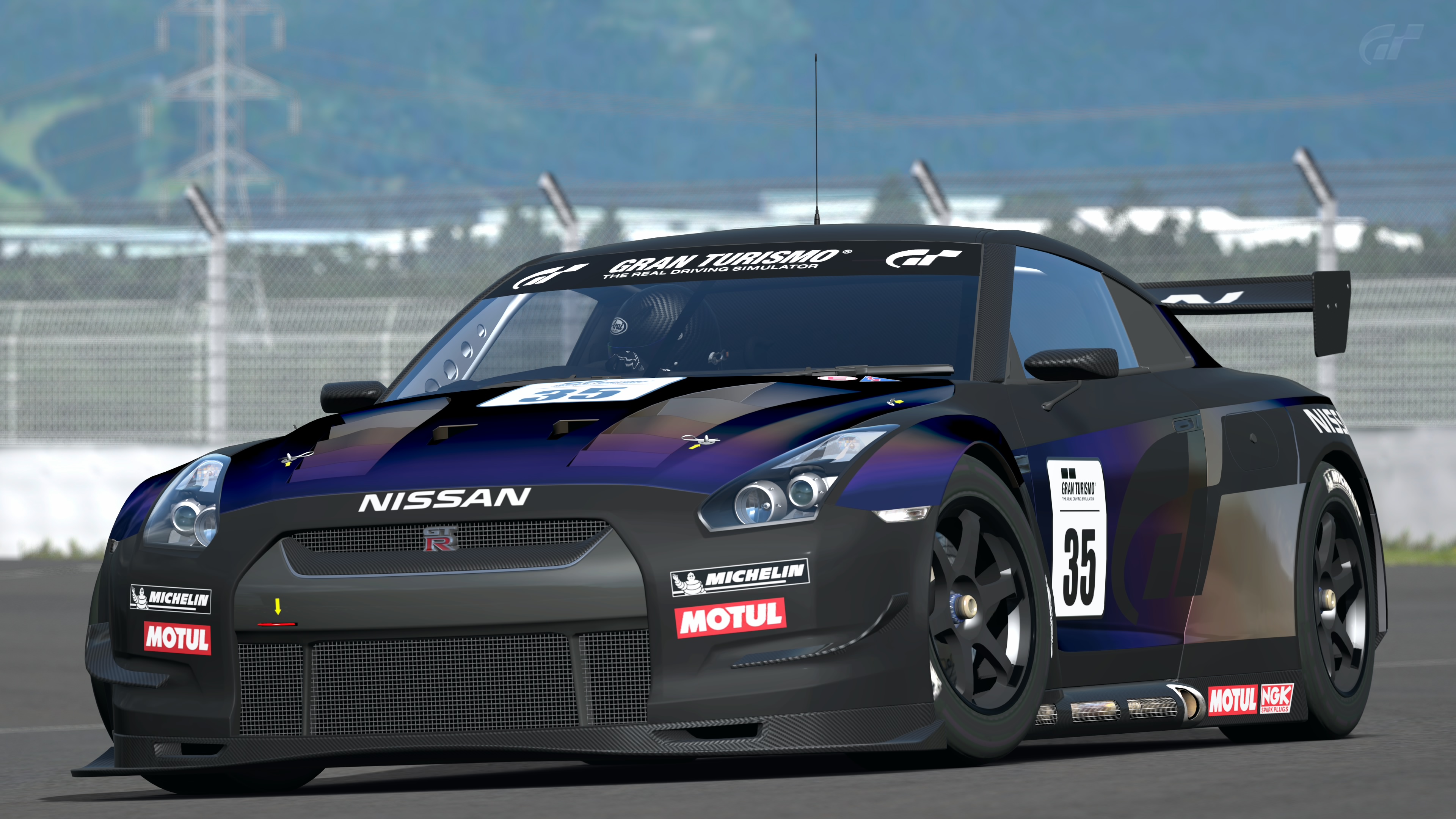 Racing Nissan GT-R R35 - Gran Turismo 5