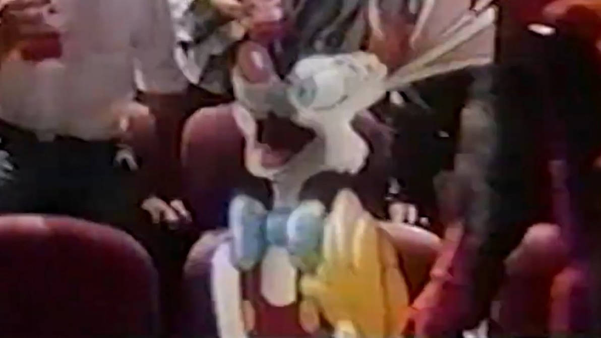 Oh boy my favorite seat but it's Roger Rabbit by Lahmom2000 on DeviantArt