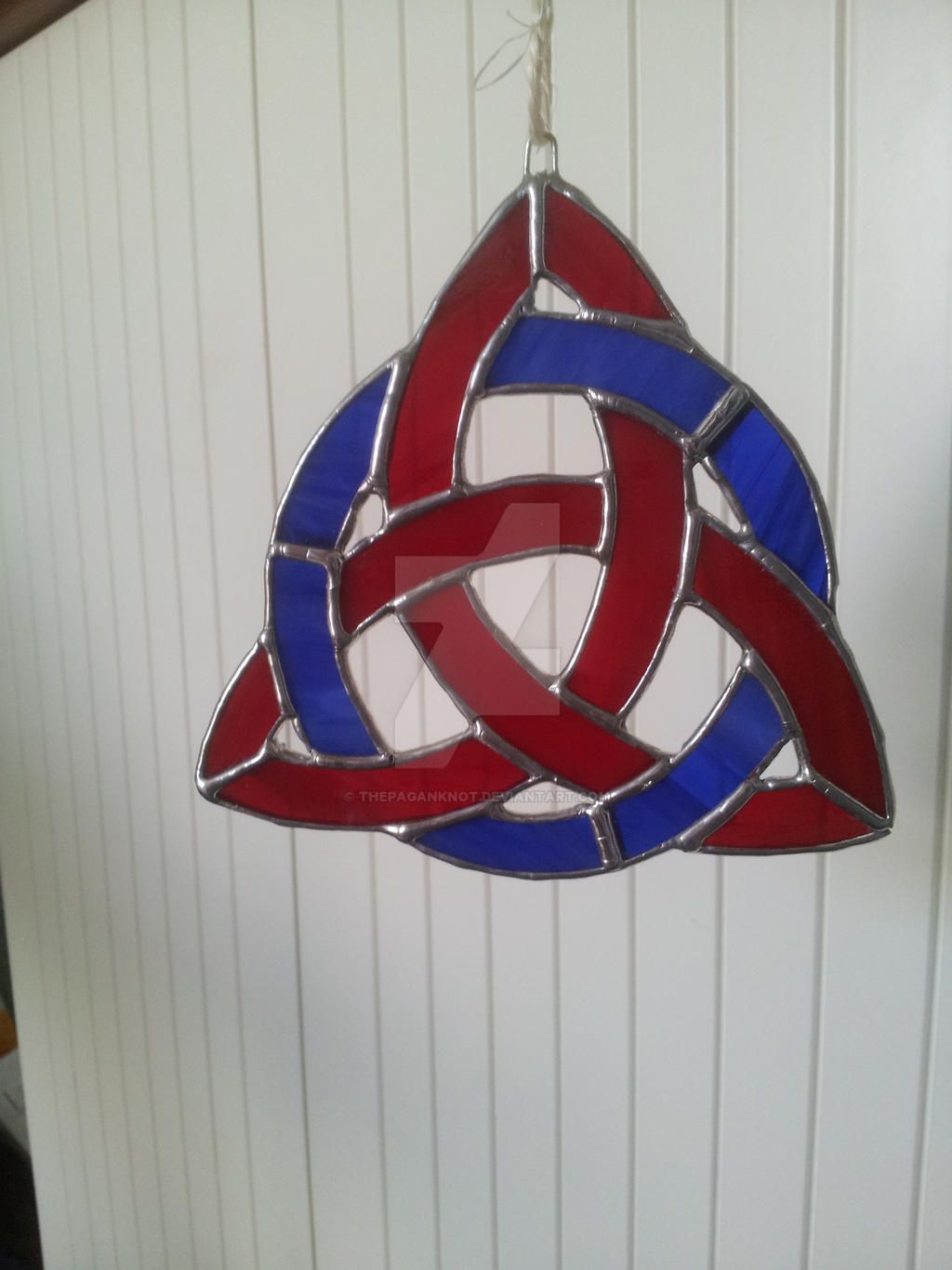 Triquetra Suncatcher