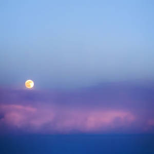 Moonaround by Antrisolja Moonaround by Antrisolja