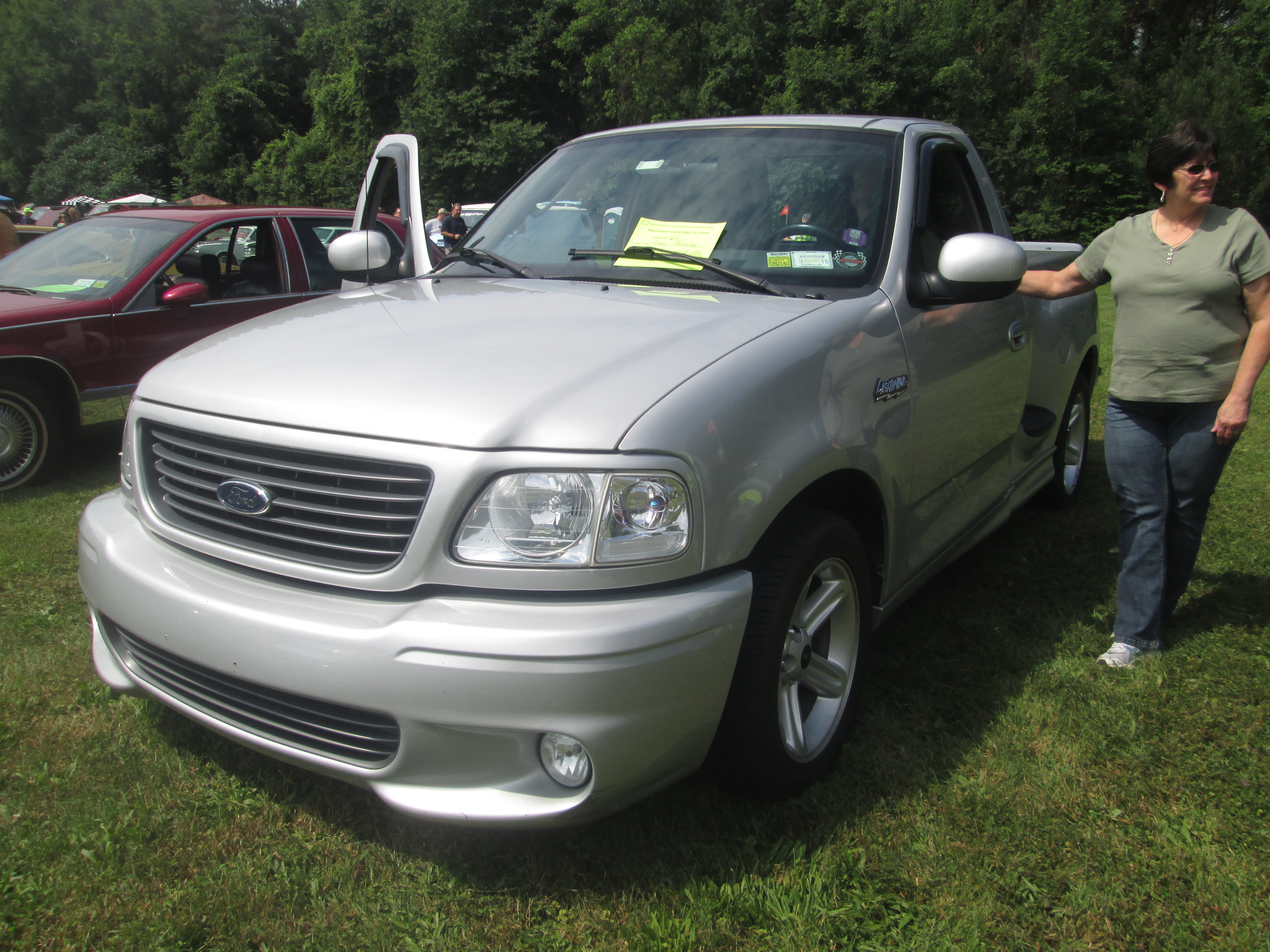 (2000) Ford F-150 SVT Lightning