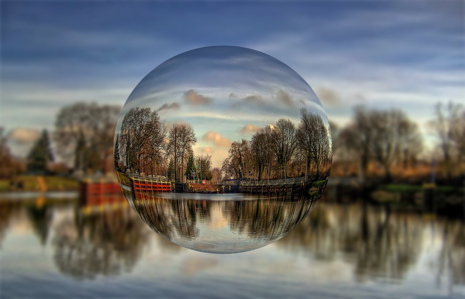 Spherize Photo by gatoober on DeviantArt
