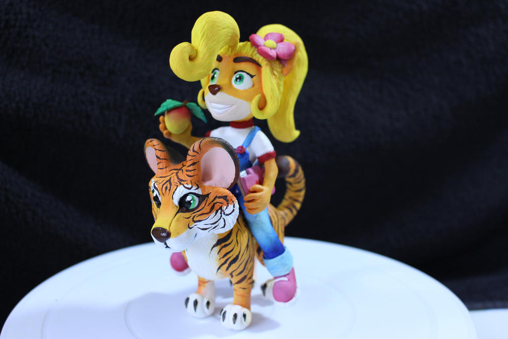 Coco And Pura Scupture by SophieXSmith