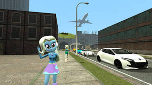 Trixie Lulamoon With Glasses